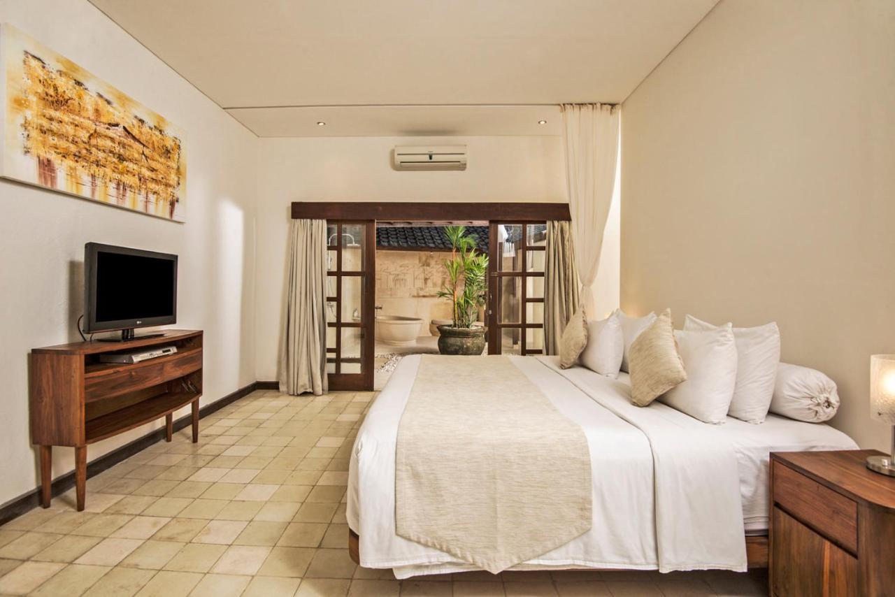 Villa Kubu Seminyak 外观 照片