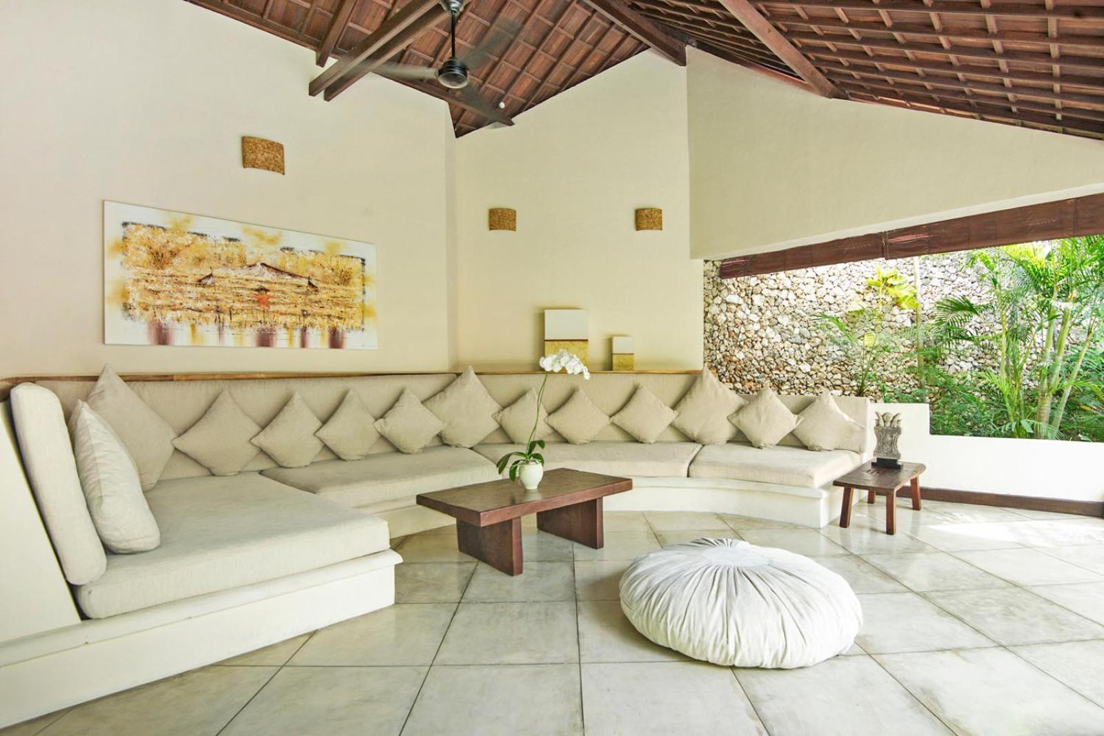 Villa Kubu Seminyak 外观 照片